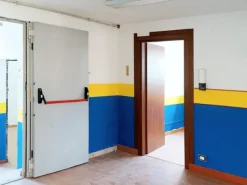 #20844 Capannone industriale con area di pertinenza