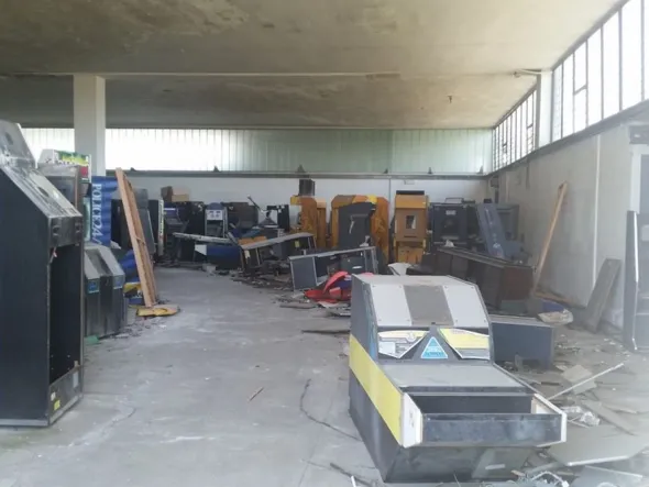 #2183 Capannone industriale con uffici