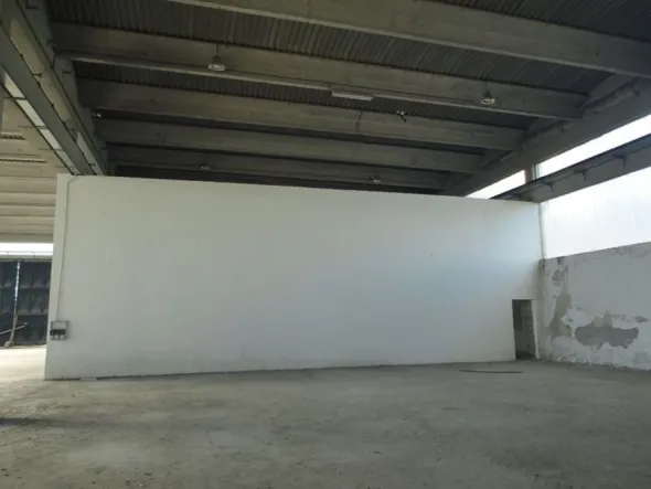 #2700 Capannone in zona industriale