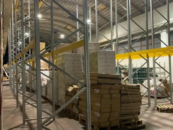 #25143 Capannoni e palazzina uffici in buona parte locati