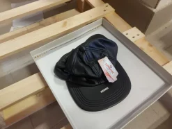 2#7749 Capi di abbigliamento e accessori