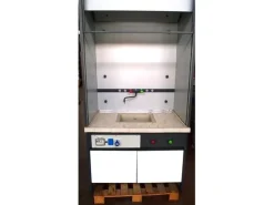 CAPPA CHIMICA da LABORATORIO marca BELTRAMI completa di ventilatore.