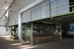 86#2932 Carosello di verniciatura a spruzzo