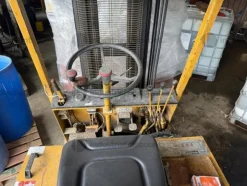 9#9009 Carrelli elevatori