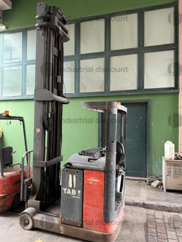 3#9855 Carrelli elevatori