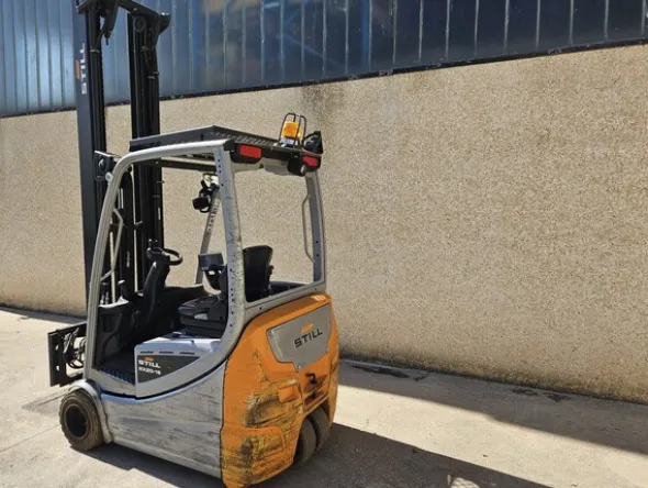 5#8563 Carrello elettrico STILL
