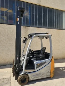 5#8563 Carrello elettrico STILL
