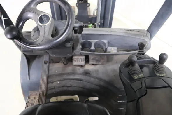 CARRELLO ELEVATORE