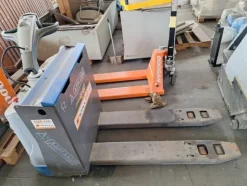 42#8350 CARRELLO ELEVATORE ARMANNI TPE SL SMART