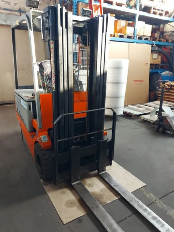6#8076 Carrello elevatore Carer