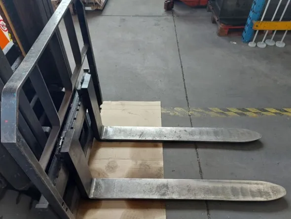 6#8076 Carrello elevatore Carer