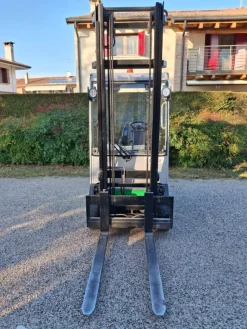 Carrello elevatore CESAB