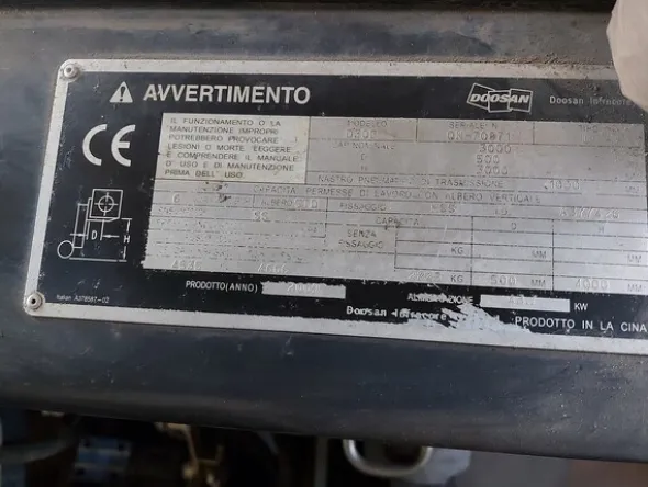 16#7773 Carrello elevatore Doosan