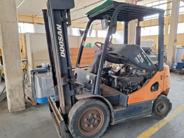 39#8350 CARRELLO ELEVATORE Doosn 25 Pro 5