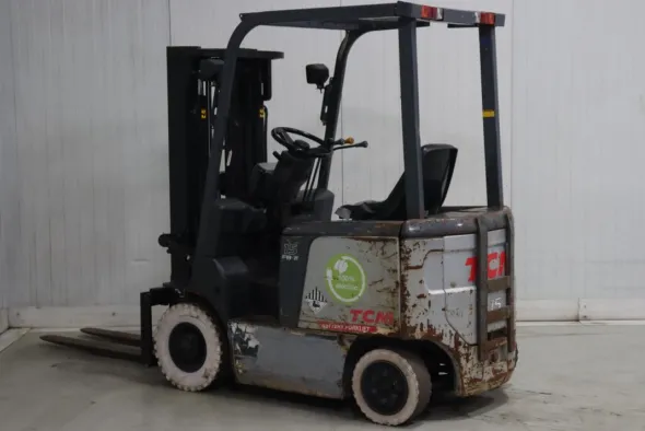 CARRELLO ELEVATORE ELETTRICO