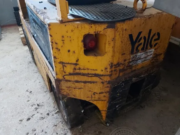 4#7582 Carrello elevatore elettrico Yale