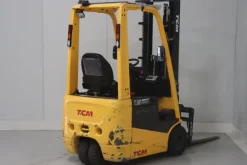 CARRELLO ELEVATORE ELETTRICO