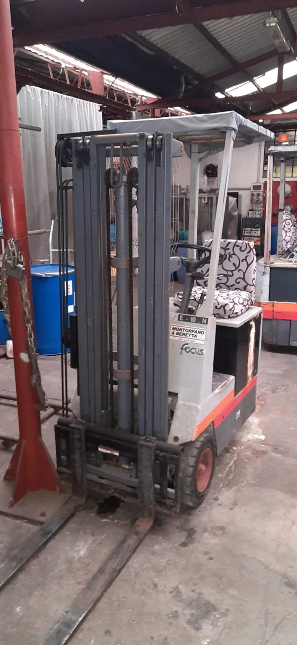 CARRELLO ELEVATORE ELETTRICO OME10N