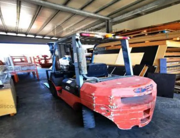 5#8806 Carrello elevatore FD 25T
