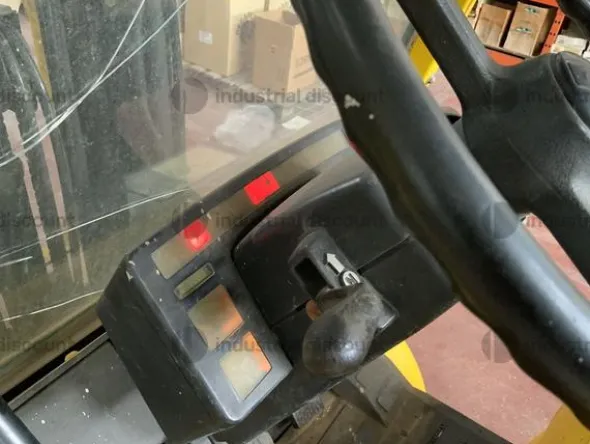 37#9550 Carrello elevatore Hyster