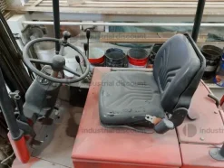 39#8747 Carrello elevatore Linde tipo E15