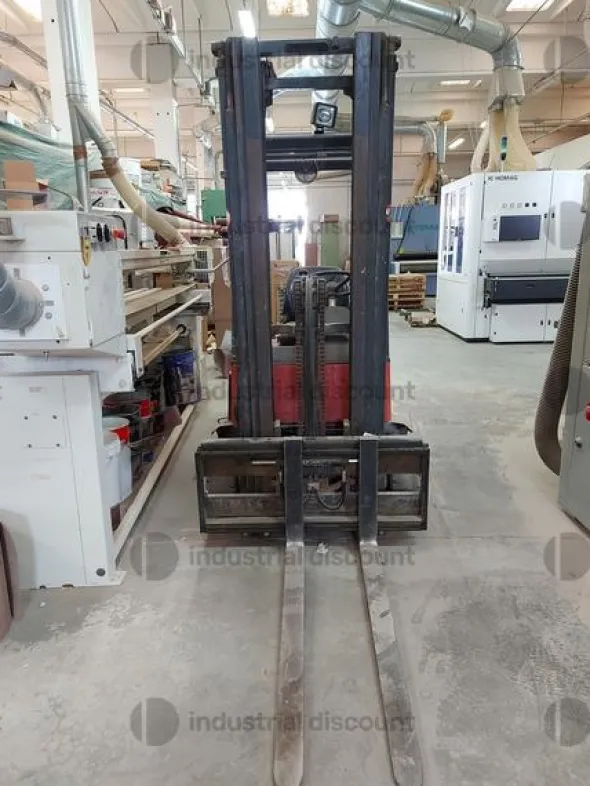 39#8747 Carrello elevatore Linde tipo E15