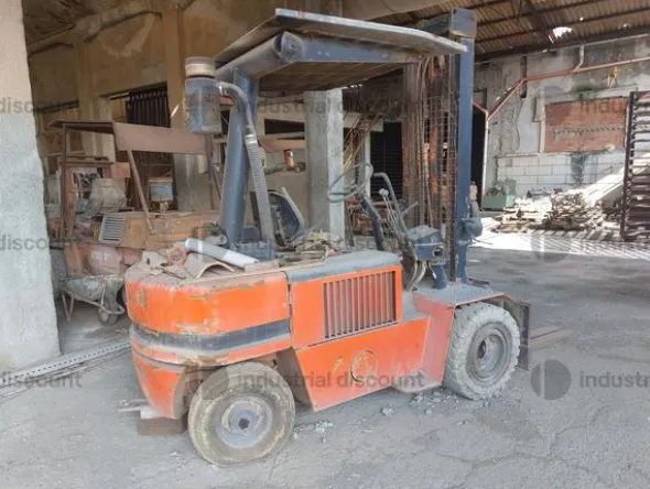 6#8807 Carrello elevatore Lugli