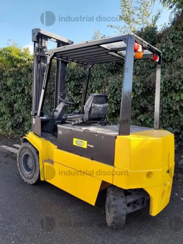 2#9140 Carrello elevatore OM E50N