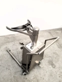 CARRELLO ELEVATORE PORTAFUSTI IDRAULICO (MF-PK-CARR-23)