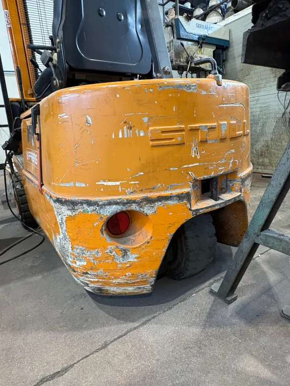 Carrello elevatore Still