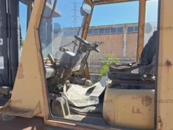 7#10019 Carrello Elevatore TCM 70