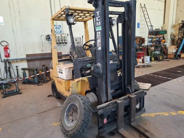 8#8350 CARRELLO ELEVATORETCM FD