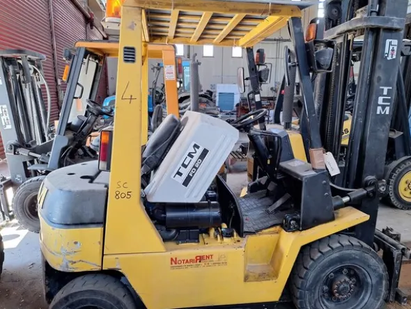 4#8350 CARRELLO ELEVATORE TCM FHD20Z3T