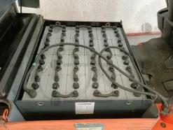 3#9299 Carrello elevatore TOYOTA 7FBEF20
