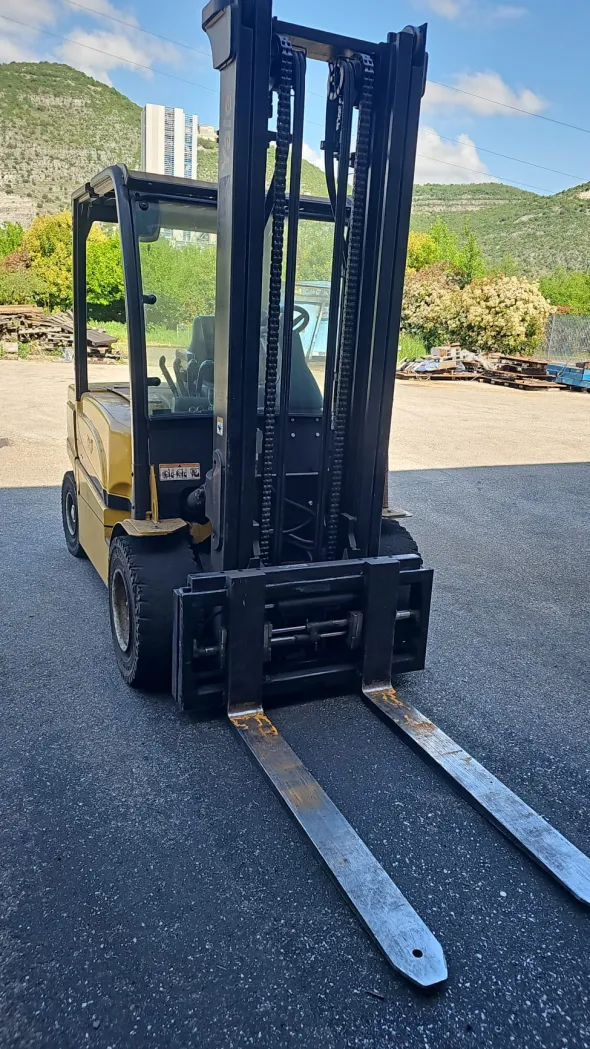 Carrello elev. YALE ERP50VM 5 ton elettrico anno 2017