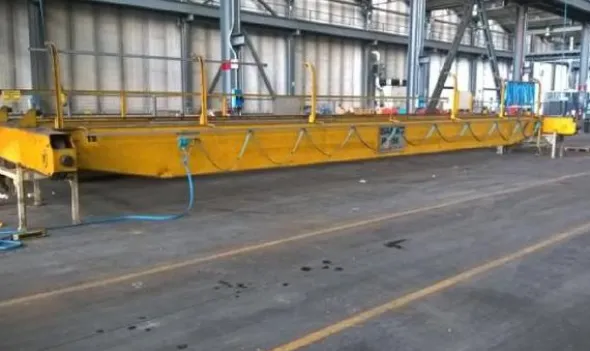 17#3528 Carroponte bitrave Omis 15 ton