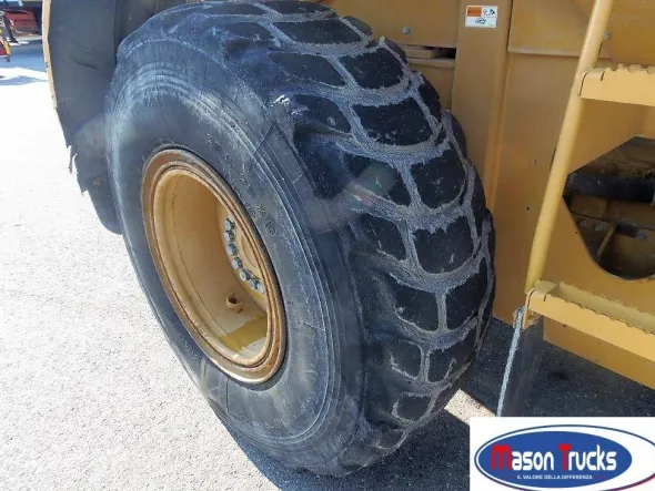 CATERPILLAR IT 28 G, pala gommata, 2006
