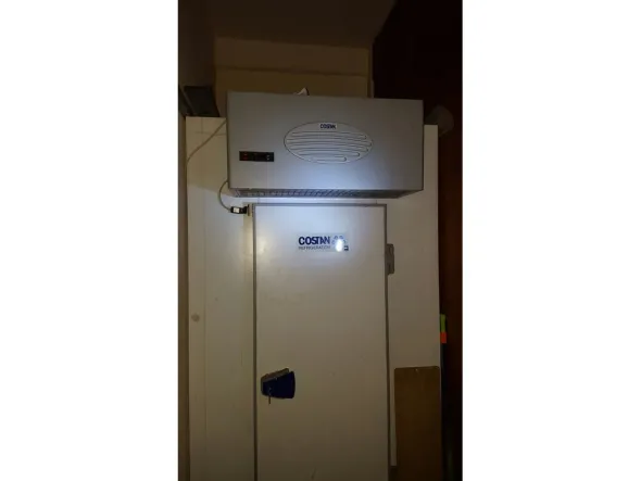 cella frigo 150x150x220 cm