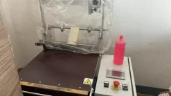 CELLOPHANATRICE SEMI-AUTOMATICA PER PROFUMI