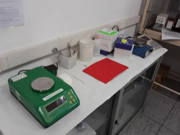 11#3675 Centrifuga Beckman e HPLC Akta basis 10 Amersham