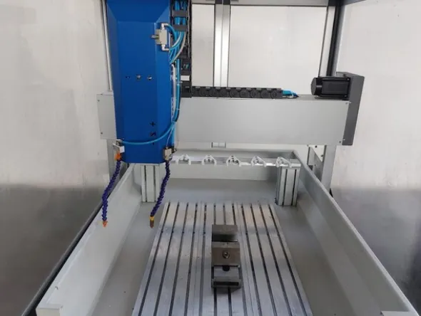 13#6272 Centro di lavoro CNC