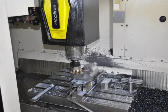 Centro di lavoro CNC DMG MORI SEIKI DMC 635 V Ecoline