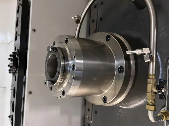 Centro di lavoro CNC HAAS EC-1600ZT
