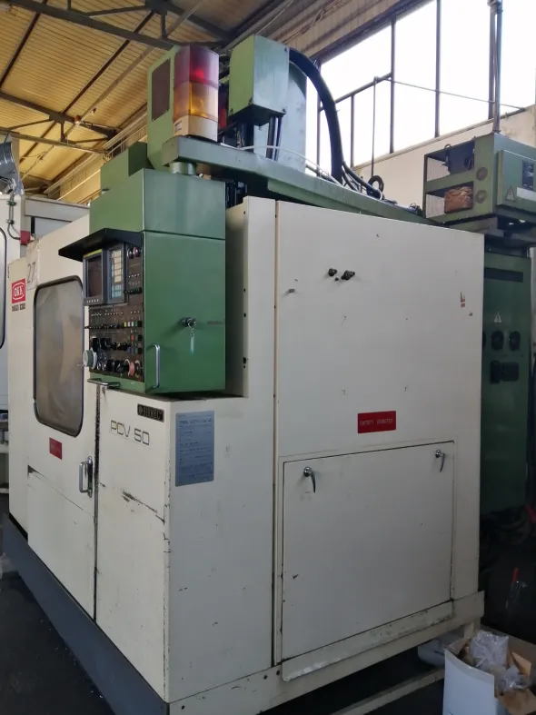 Centro di lavoro CNC Verticale Fresatrice Osaka Kiko