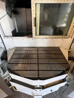CENTRO DI LAVORO DECKEL MAHO DMC65V