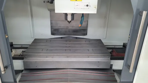 Centro di lavoro LAGUN MV 12 | 1220x660x610 | CNC Fanuc