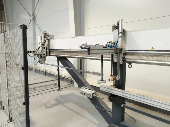 Centro di lavoro per profili ELUMATEC SBZ 628