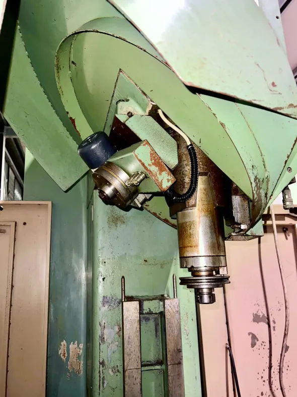 CENTRO DI LAVORO VERT. "FAMUP" MOD. FCN 500/6