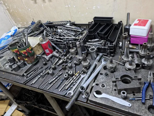 Centro di lavoro verticale CNC MIKRON VCP 800W Duro
