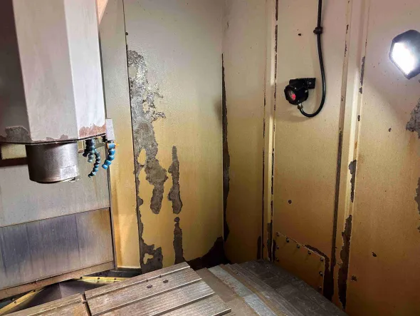Centro di lavoro verticale CNC DECKEL MAHO DMC 63 V